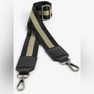 NWT Maurices Metallic Striped Removable Bag Strap